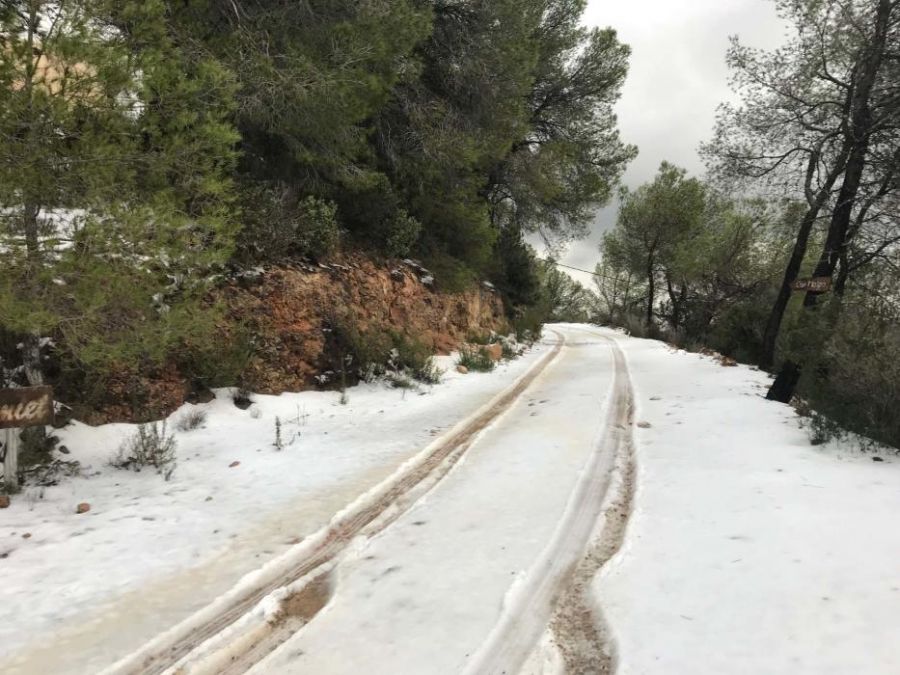 La nieve llega a la isla de Ibiza