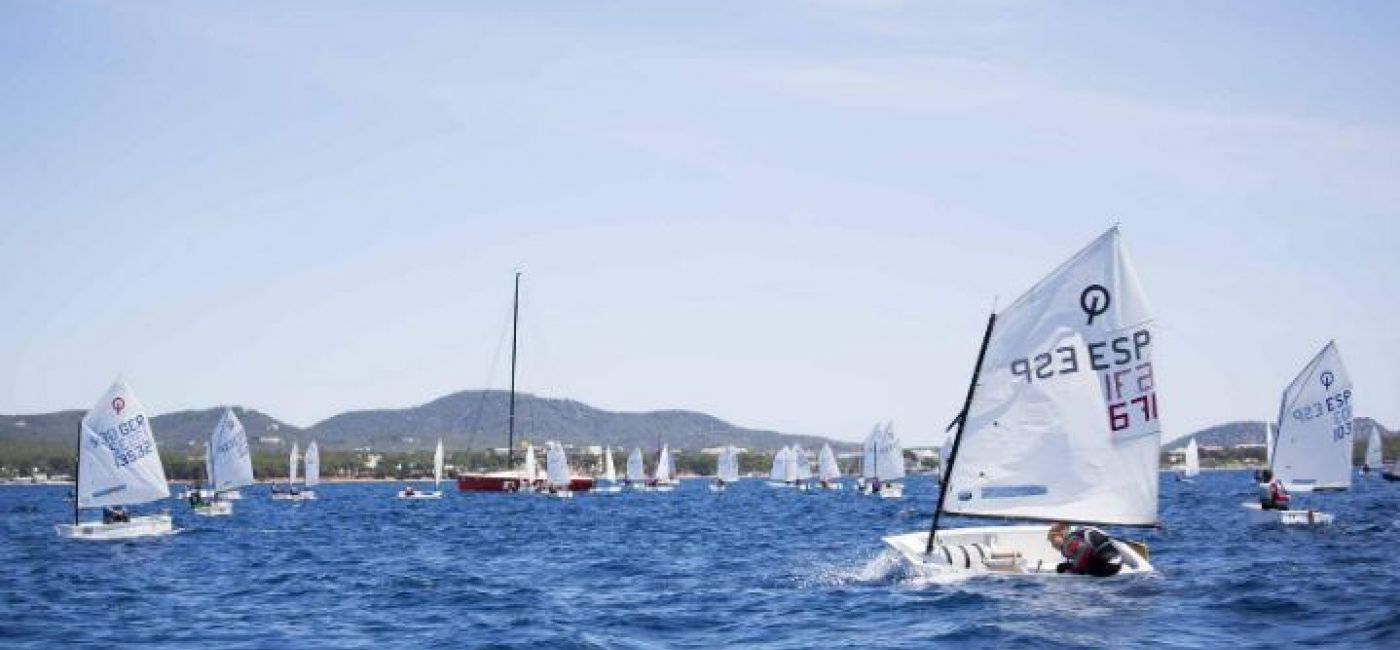 Reparto de premios en el Trofeo Endesa de Santa Eulària