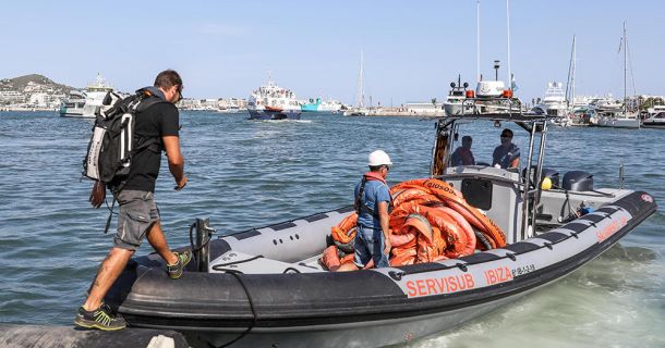 Una avería provoca un vertido de aguas residuales en Marina Ibiza