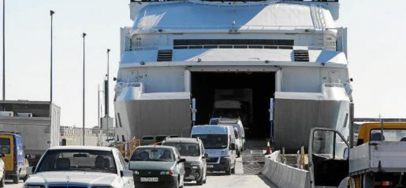 El tráfico entre Formentera e Ibiza se reduce en 20.000 personas entre enero y agosto de este año